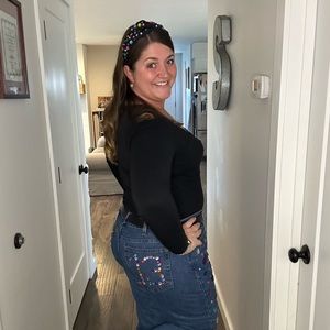 Meet your Posher, Monica